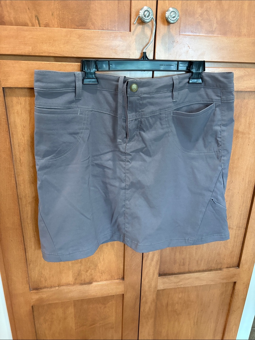 Athleta Women’s large Skort in Gray